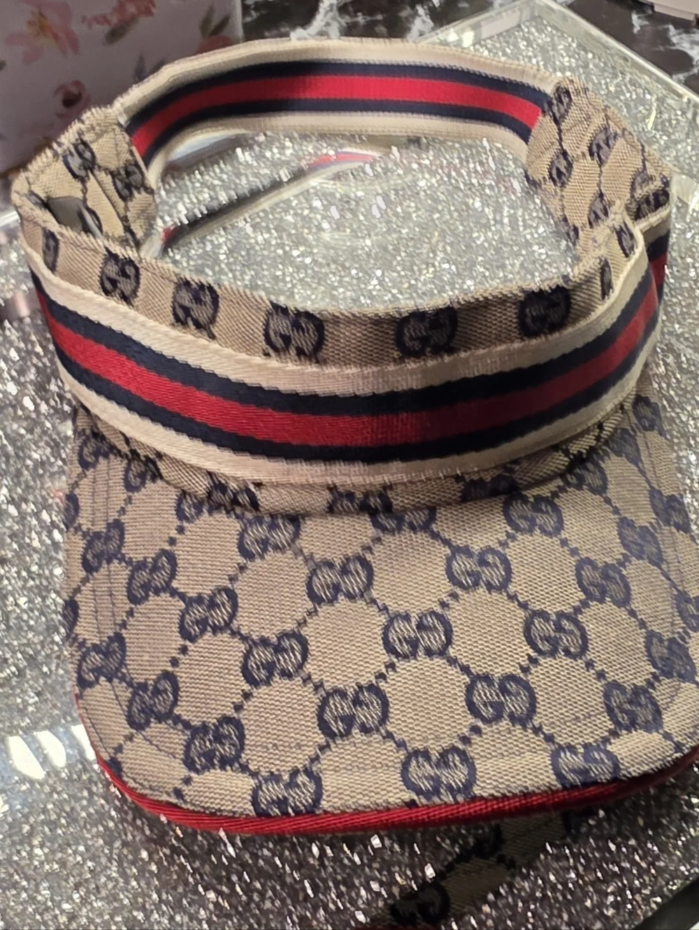 Gucci Beige GG Canvas Sun Visor with Navy & Red Stripe - Picture 5 of 5
